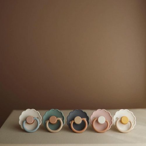 Ti giả cao su Frigg Đan Mạch